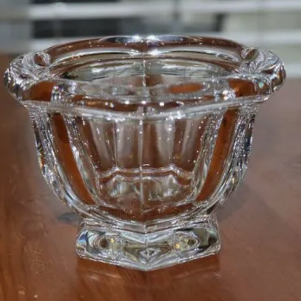 Baccarat Crystal Jam Jar w Matching Baccarat spoon.. Heightens any 🏡 aesthetic - Picture 4 of 9